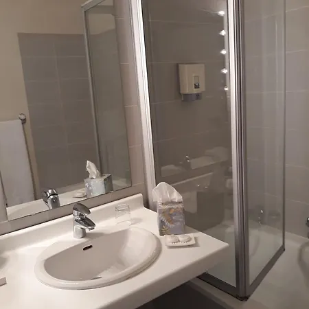 Hotel Monterey 3*